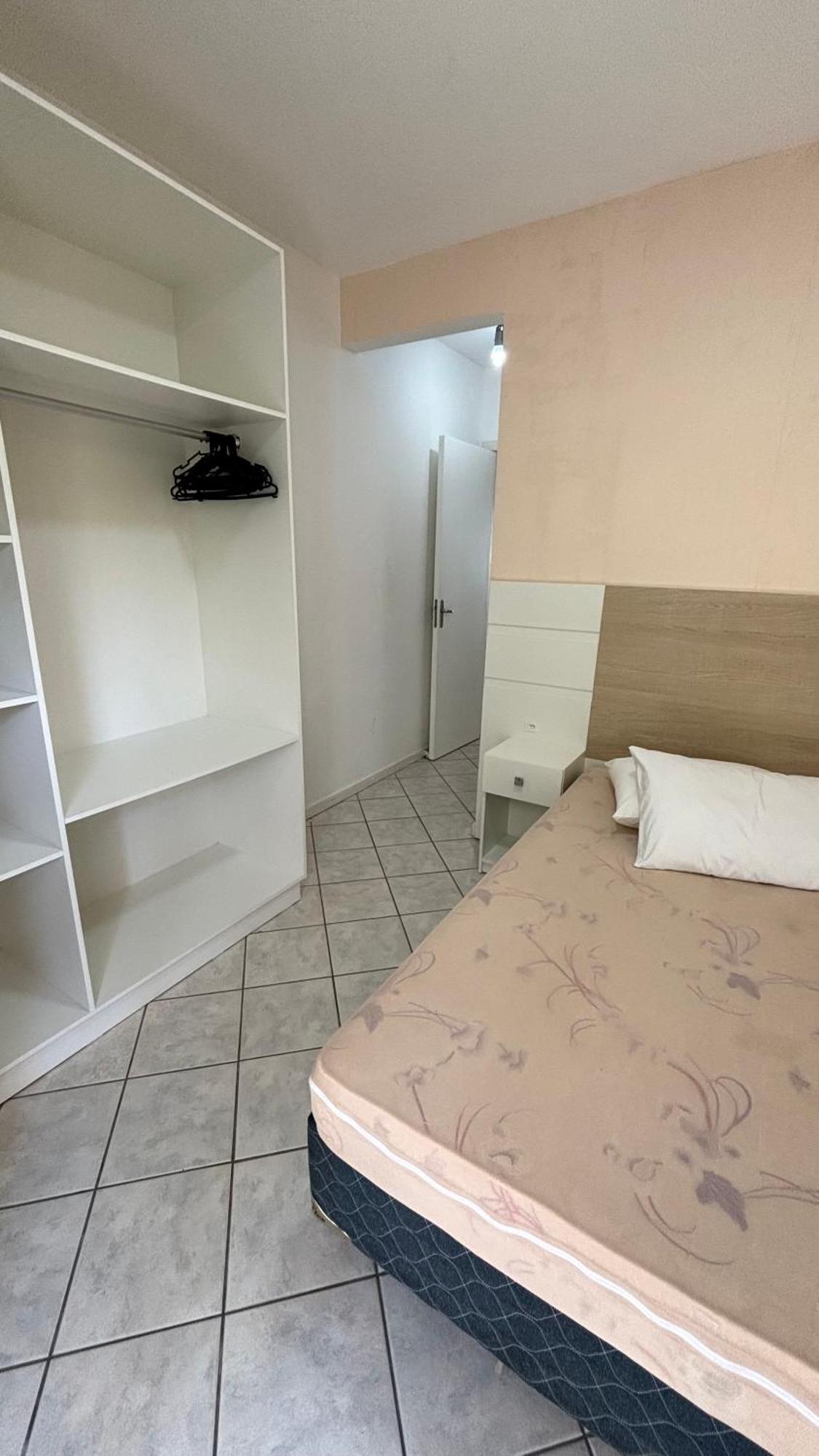 Apto Em Condominio No Centro De Bombinhas, Proximo Da Praia Kültér fotó
